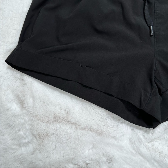 90 Degree By Reflex Black Activewear Shorts - Picture 3 of 5